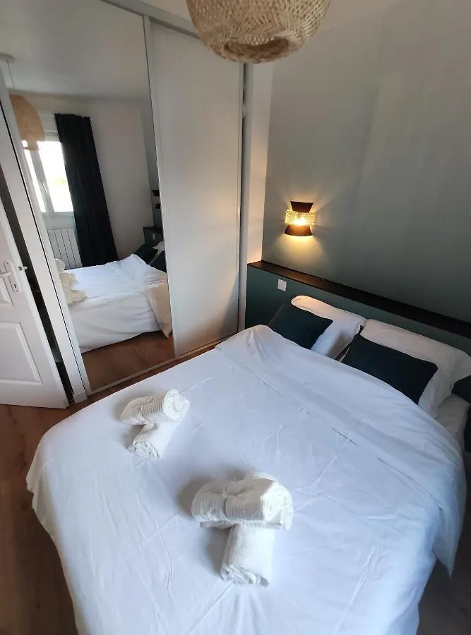 Apartmán L'Emeraude - Logement Tout Confort - Wifi - Parking - Centre Ville Vannes
