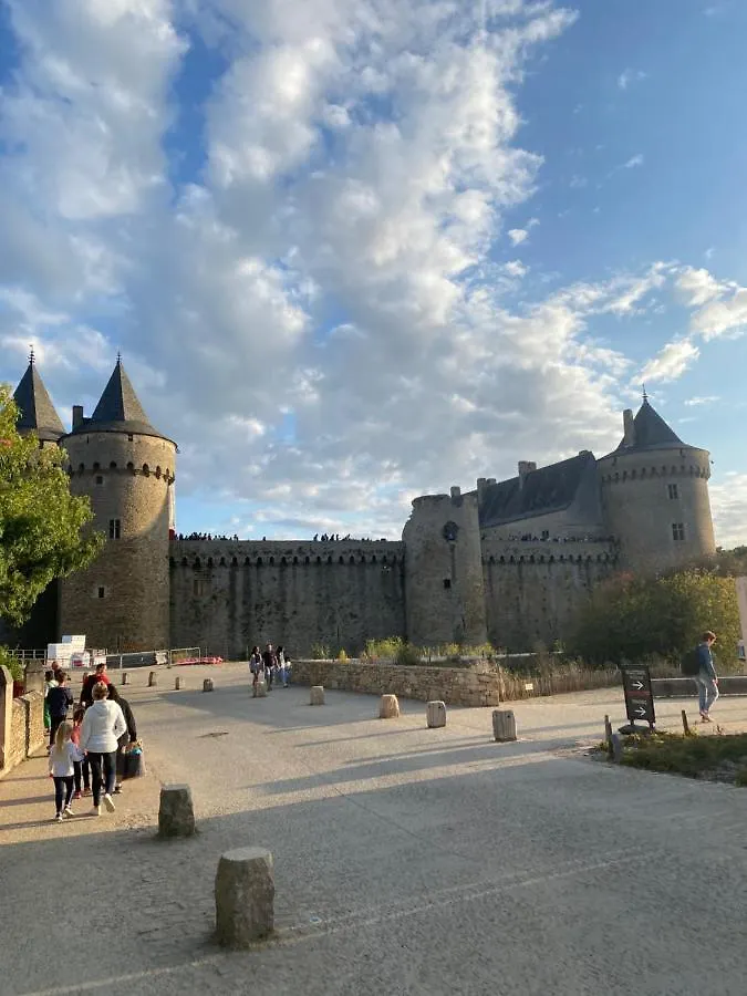Apartmán L'Emeraude - Logement Tout Confort - Wifi - Parking - Centre Ville Vannes 0*,  Francie